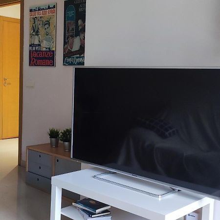 Apartamento Dos Habitaciones Exterior Y Bien Comunicado San Salvador de Poio Eksteriør bilde