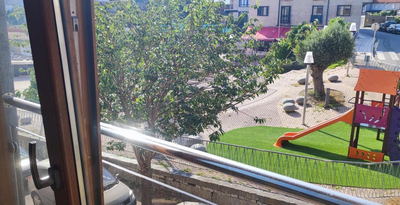 Apartamento Dos Habitaciones Exterior Y Bien Comunicado San Salvador de Poio Eksteriør bilde