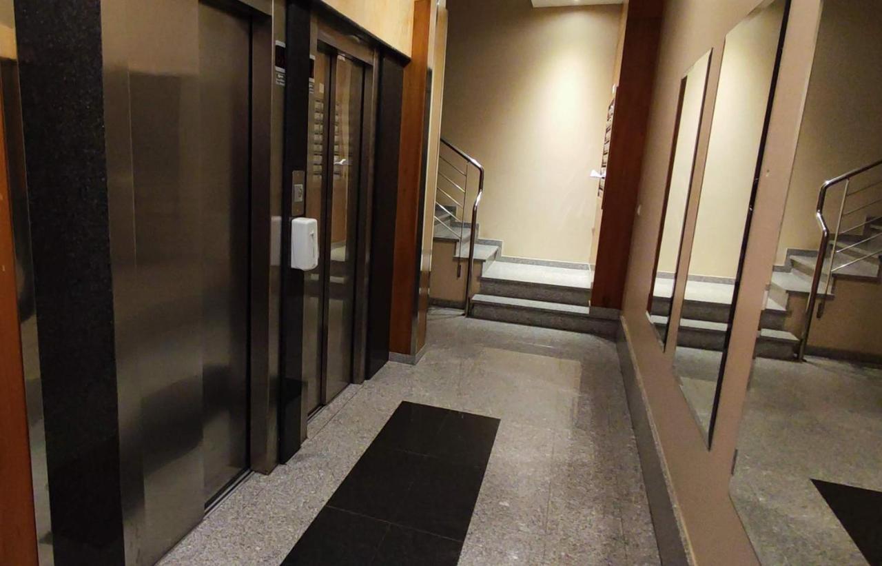 Apartamento Dos Habitaciones Exterior Y Bien Comunicado San Salvador de Poio Eksteriør bilde